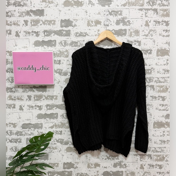 Chunky Knit Black Hooded Sweater NWT | Soft Mohair Blend Pullover | Sizes S & M - Picture 8 of 10